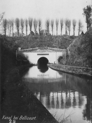 Bellicourt Frankreich Canal