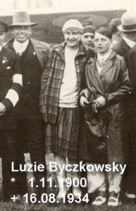 Luzie Byczkowsky mit Liesel Bach und Jakob Mltgen