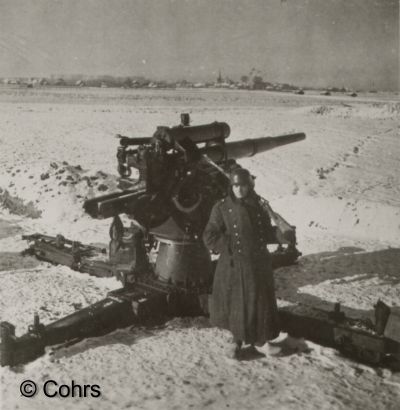8,8 Flugabwehrgeschütz der Kölner Luftabwehr eingerichtet zum Bodenkampf als Panzerabwehr