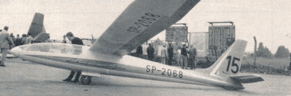 eine polnische Zefir auf dem Flugplatz Butzweilerhof mit der Nummer SP-2068
